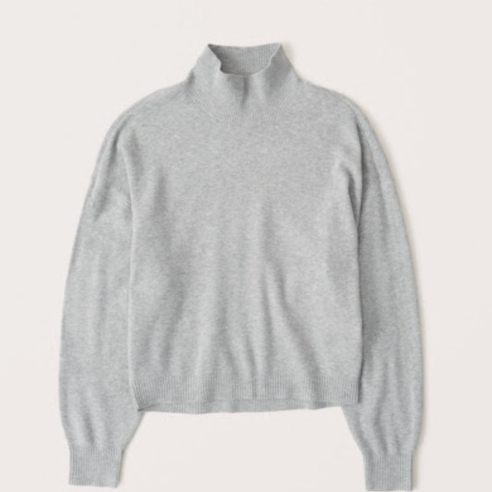 Abercrombie gray turtleneck sweater